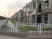 PVC塑钢社区护栏的措施特点