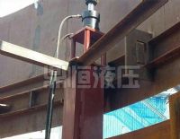 液压顶升装置使用前的准备说明及设计